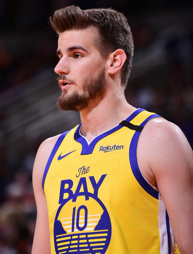 风云突变尼斯关键时刻官宣签约,NBA常规赛版图或变,底气十足,数据趋势出现新变化的简单介绍 风云突变尼斯关键时刻官宣签约,NBA常规赛版图或变,底气十足,数据趋势出现新变化的简单介绍