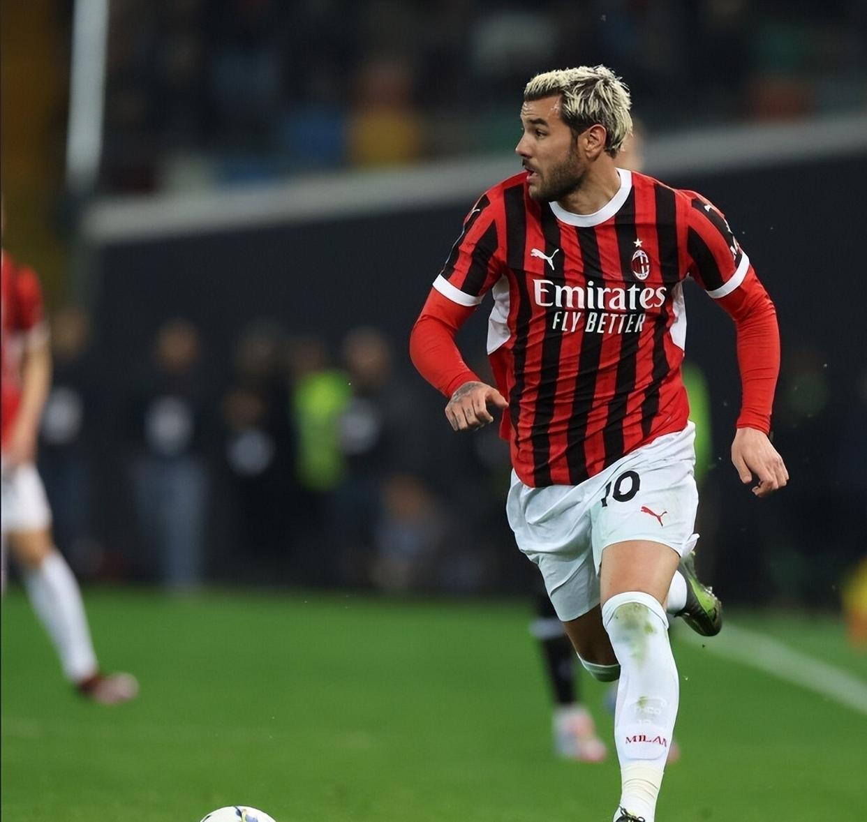 AC米兰赛前遗憾出局,志在意甲名次提升,引发热议,更衣室氛围转暖的简单介绍 AC米兰赛前遗憾出局,志在意甲名次提升,引发热议,更衣室氛围转暖的简单介绍