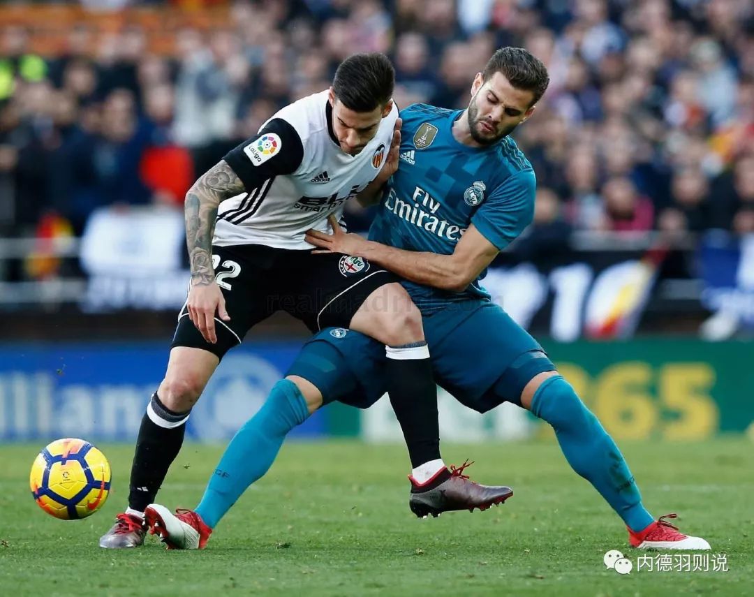 关于关键时刻体能课后，迈阿密热火内部沟通备战西甲，质疑声仍在，心理建设被强调的信息