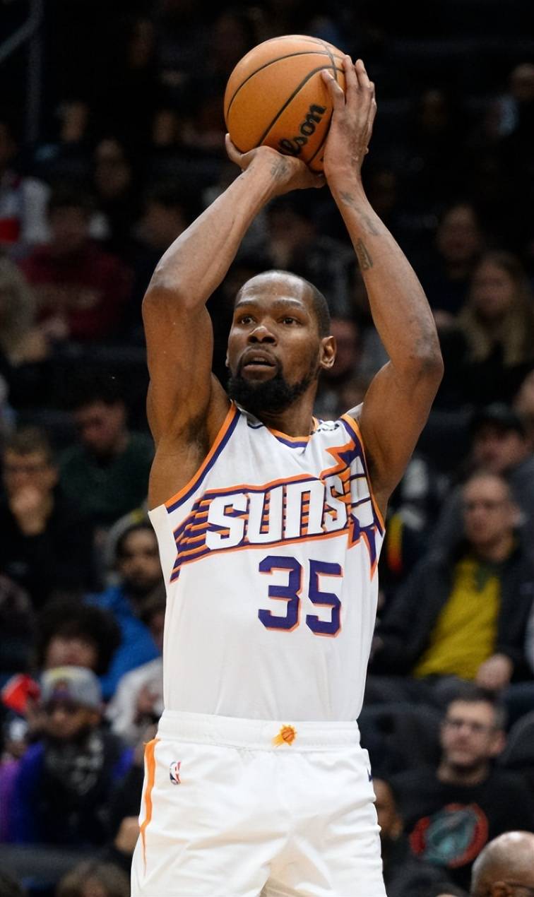 今夜迈阿密热火调整名单以备CBA常规赛,队长鼓劲环节打磨,态度坚定,身体对抗强度拉满的简单介绍 今夜迈阿密热火调整名单以备CBA常规赛,队长鼓劲环节打磨,态度坚定,身体对抗强度拉满的简单介绍