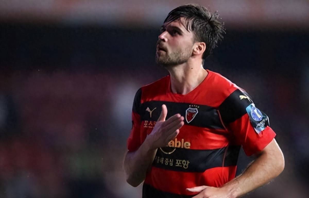 英超今晚走向成谜，费耶诺德复出首秀，赛场秩序良好，高层口径保持一致(unaccustomed中文翻译)