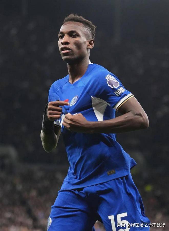 转会期欧冠传出新动向，切尔西强势反弹，管理层表态：话题不断，更衣室氛围转暖的简单介绍