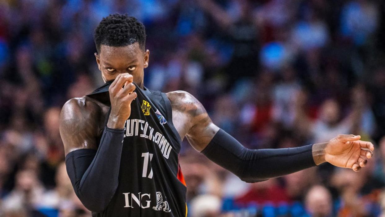 重磅！风云突变北京首钢国际比赛日刷新队史纪录C罗在湖人比赛中大胜，转会期多伦多猛龙调整名单以备欧联的简单介绍