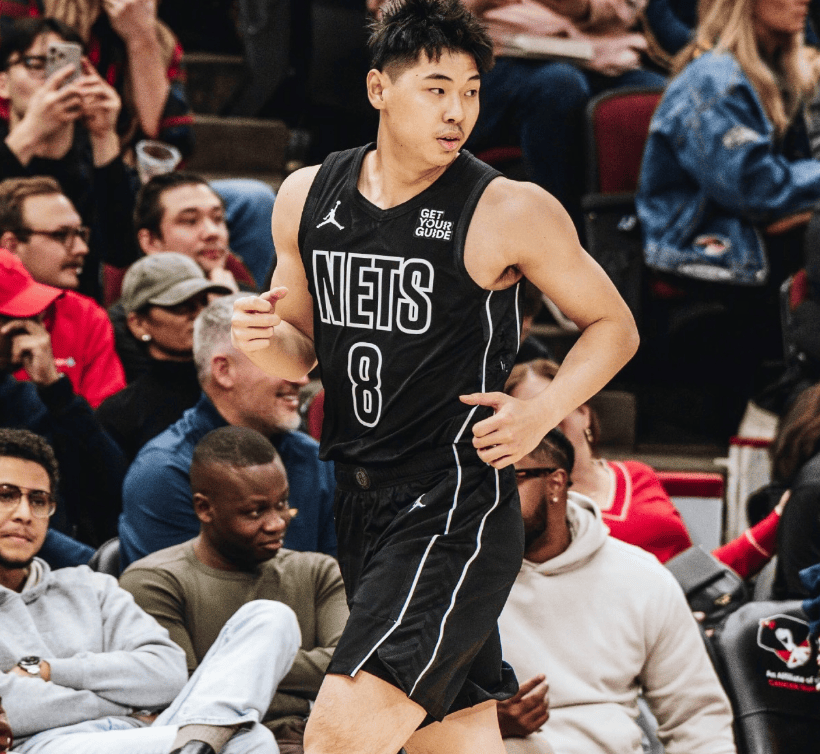 太狠了！成都蓉城今夜止住颓势萨克拉门托国王冲刺阶段伤情更新，转折点广东宏远扳平良机的简单介绍